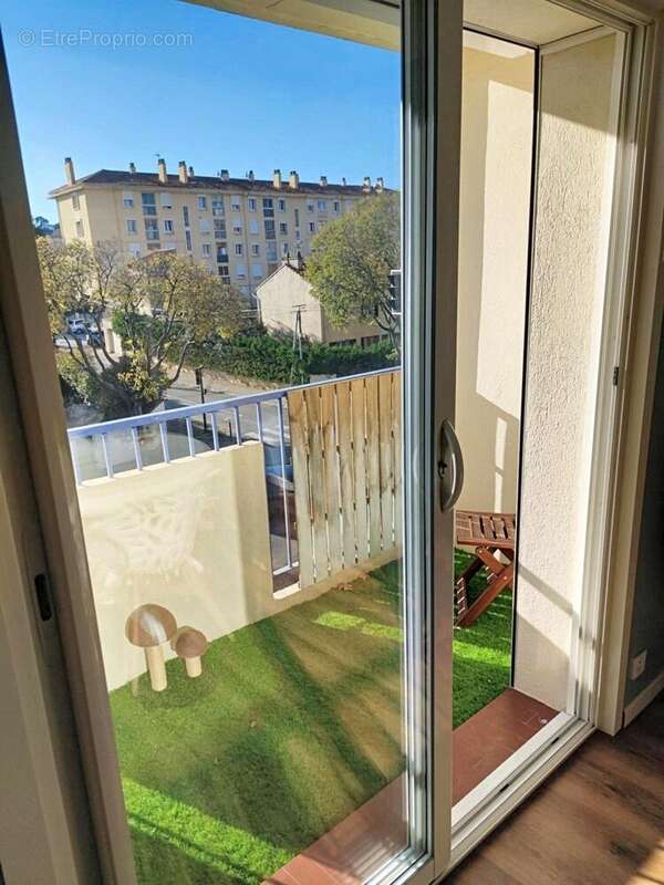 Photo 5 - Appartement à LA SEYNE-SUR-MER
