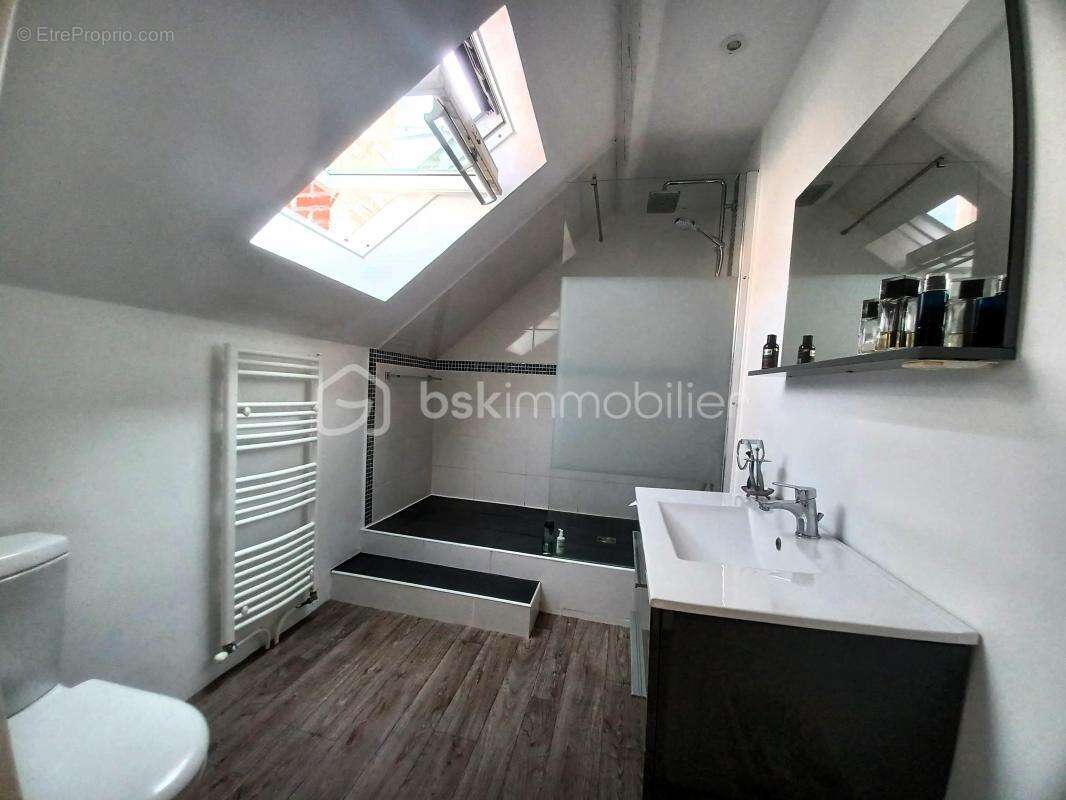 Maison à FAREMOUTIERS