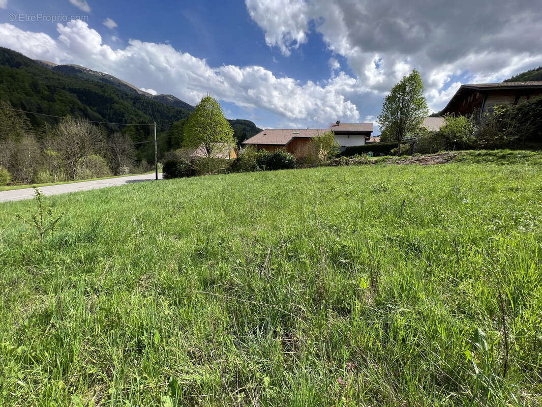 Terrain à LES CLEFS