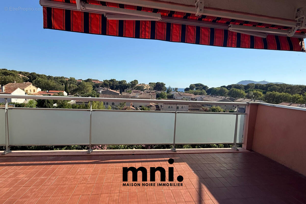 Appartement à SAINT-MANDRIER-SUR-MER