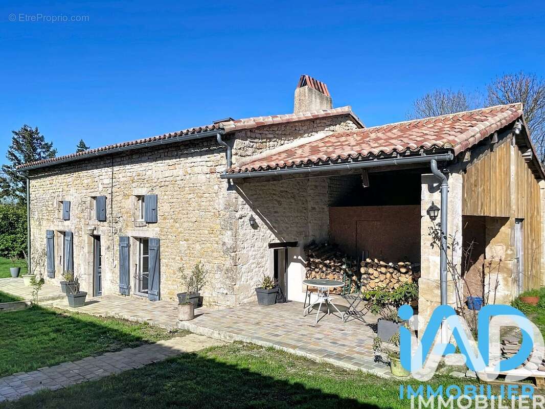Photo 8 - Maison à ARDIN