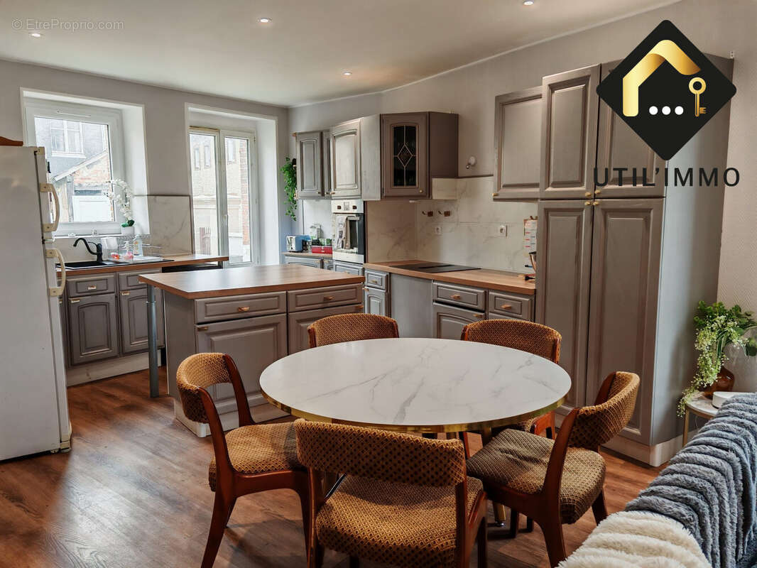 Maison à VILLEDIEU-SUR-INDRE