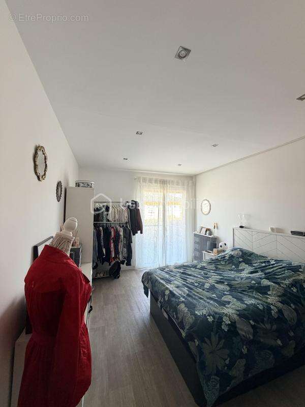 Coup de cœur Rare à la vente au Mourillon – Élégant T3 de 105 m² avec grande terrasse -  cave et garage - photo 15