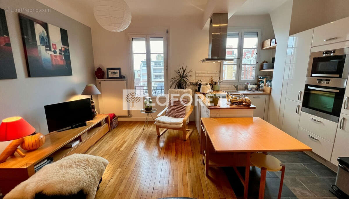 Appartement à BOIS-COLOMBES