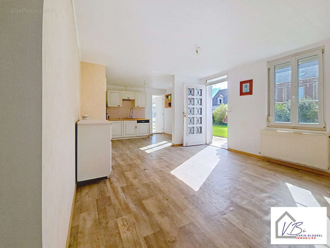 Maison à LA FRENAYE