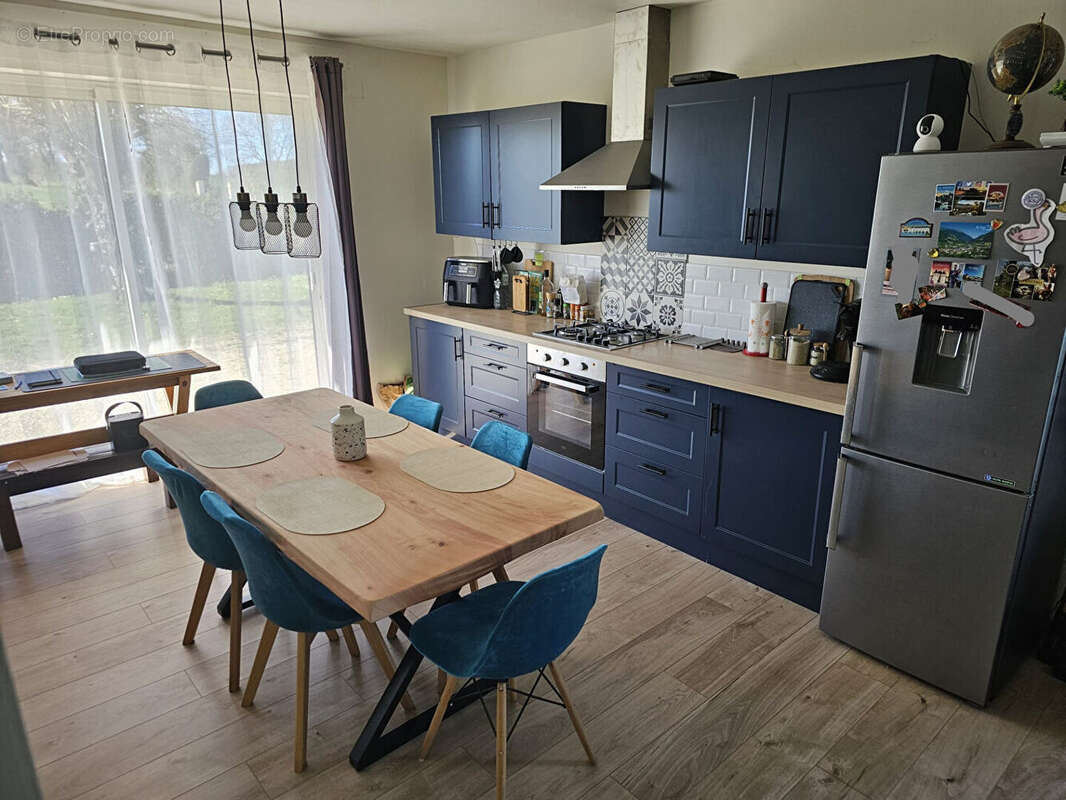 Maison à SAINT-PIERRE-D'EXIDEUIL