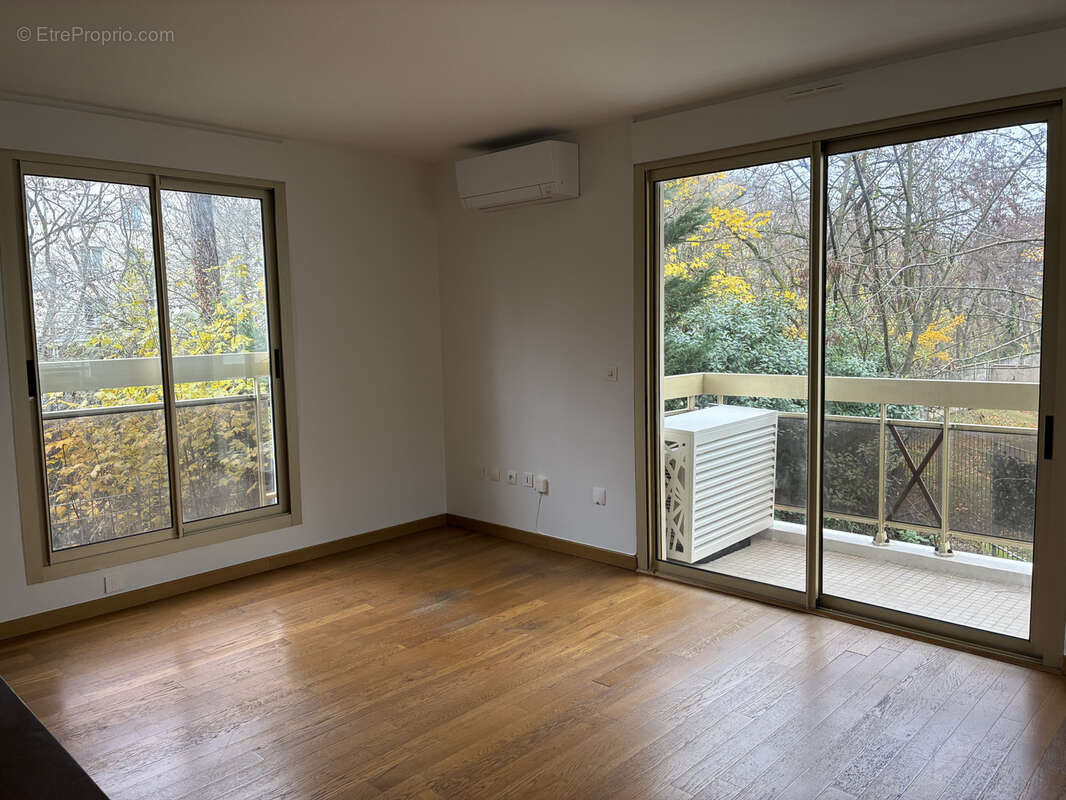 Appartement à PARIS-12E