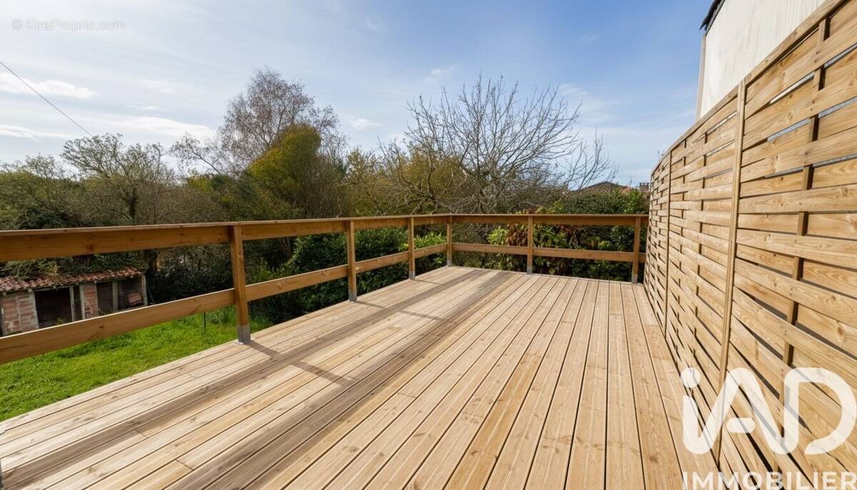 Photo 1 - Maison à L'ISLE-JOURDAIN