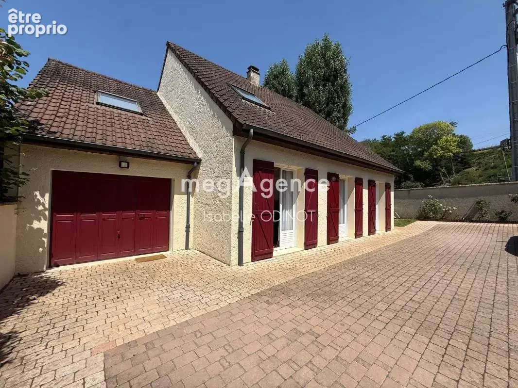 Belle Maison familiale sur un terrain de 1405m2 - photo 4