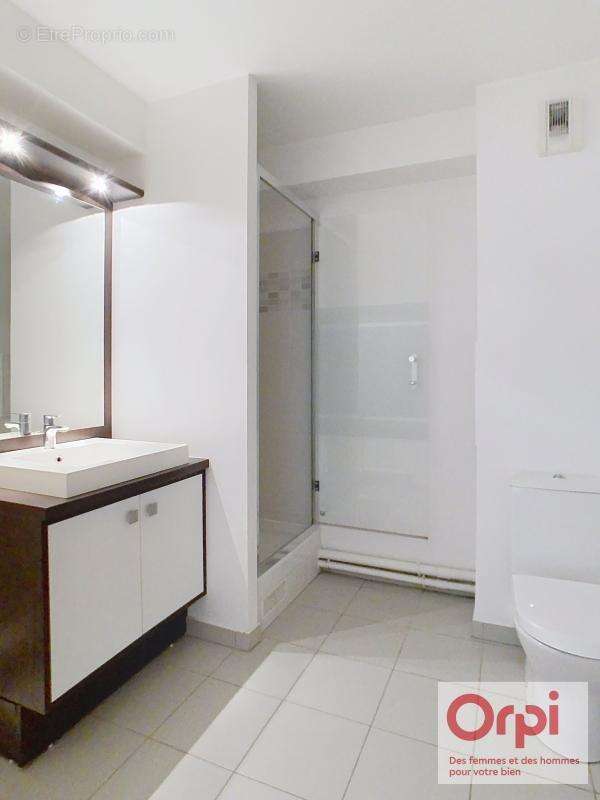 Appartement à ISSY-LES-MOULINEAUX