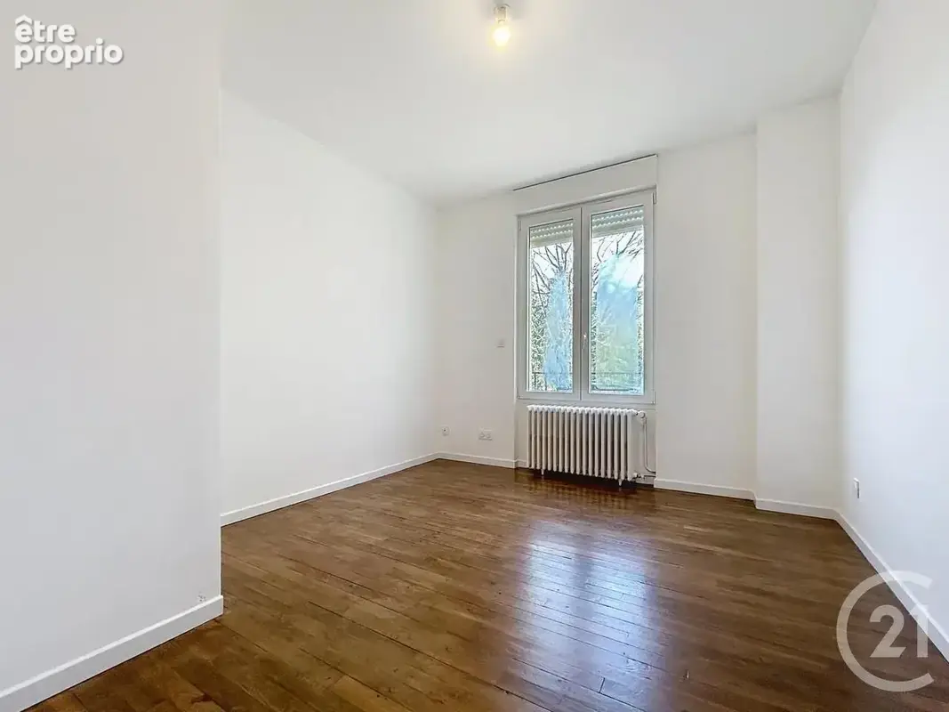 Maison 5 pièces 94 m² à vendre à Saint-Germain (10120) - photo 9