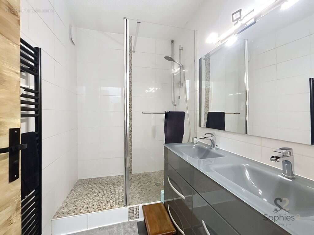 Appartement à CLAIX