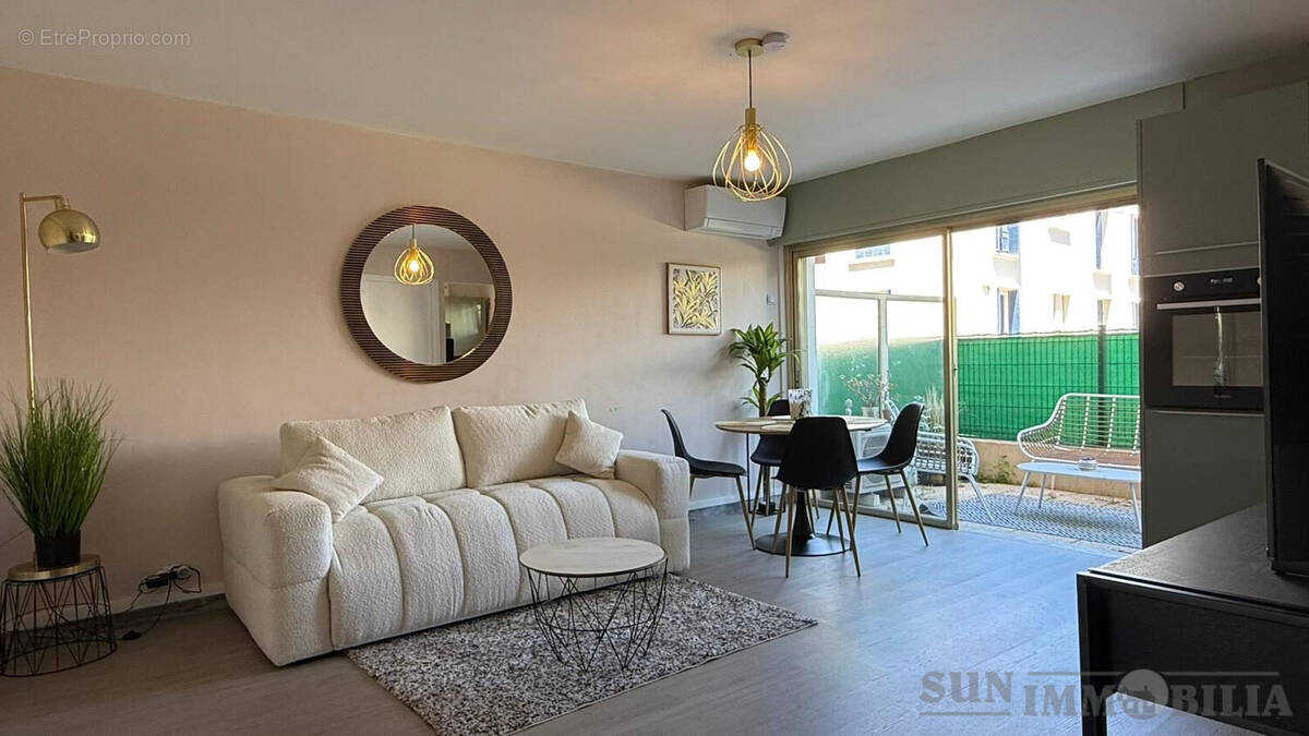 Appartement à CAGNES-SUR-MER