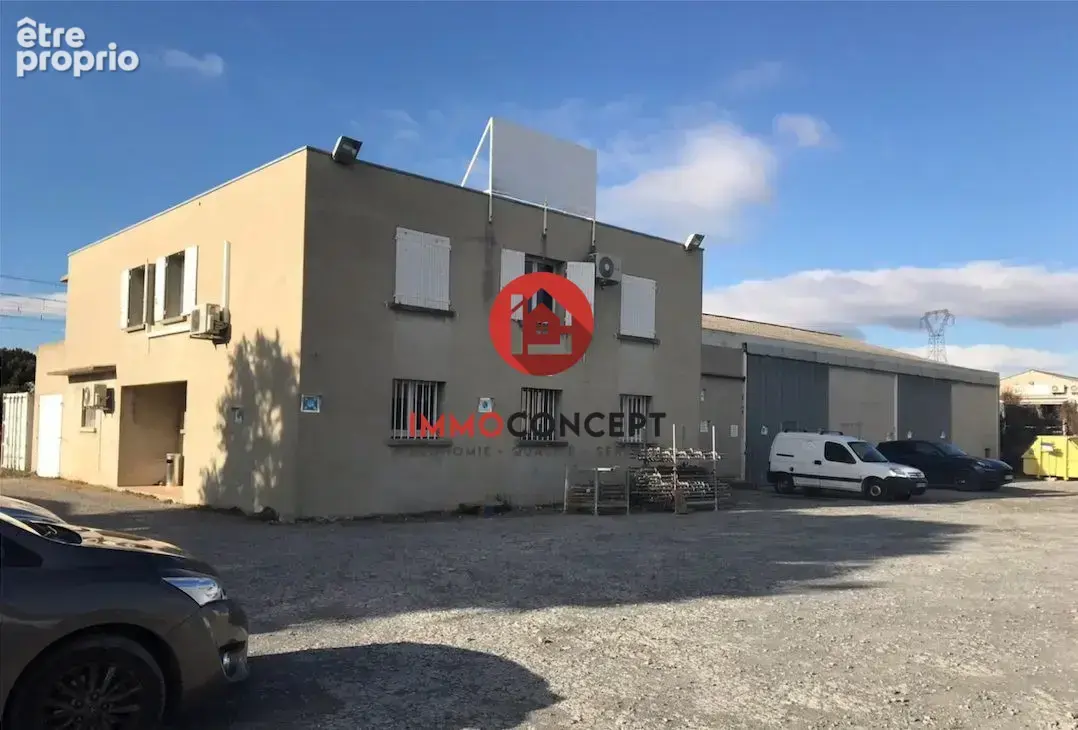 Commerce 820 m² à vendre à Laudun-L'ardoise (30290) - photo 1