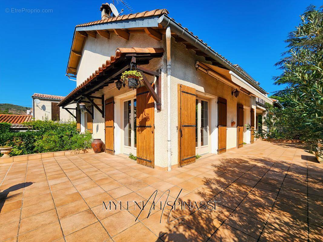 Maison à ESPERAZA