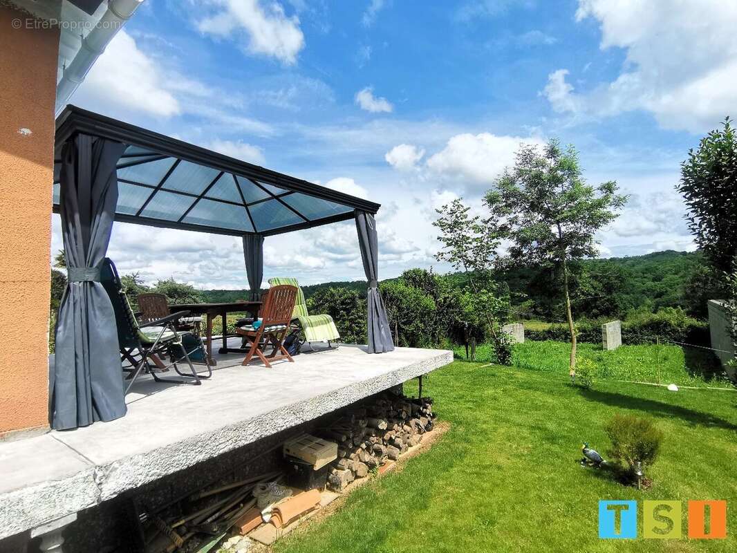 Maison à MONLEON-MAGNOAC