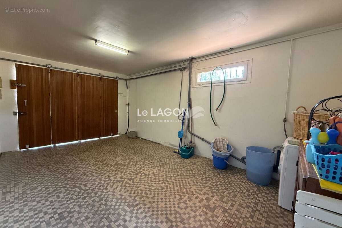 Maison 140 m² à Saint-Cyprien  - photo 8