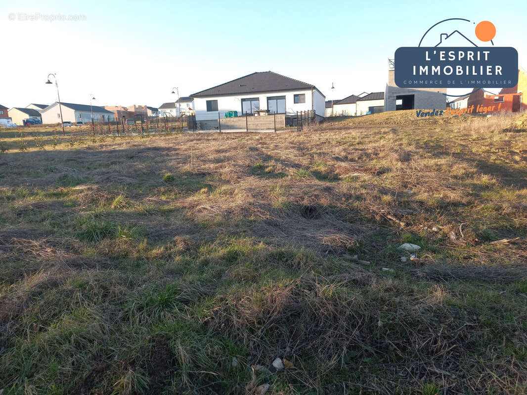 Terrain 724 m² à Raville  - photo 6