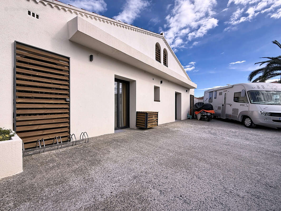 Maison à LATOUR-BAS-ELNE