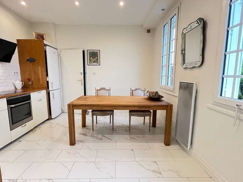 Maison à MANNEVILLE-SUR-RISLE