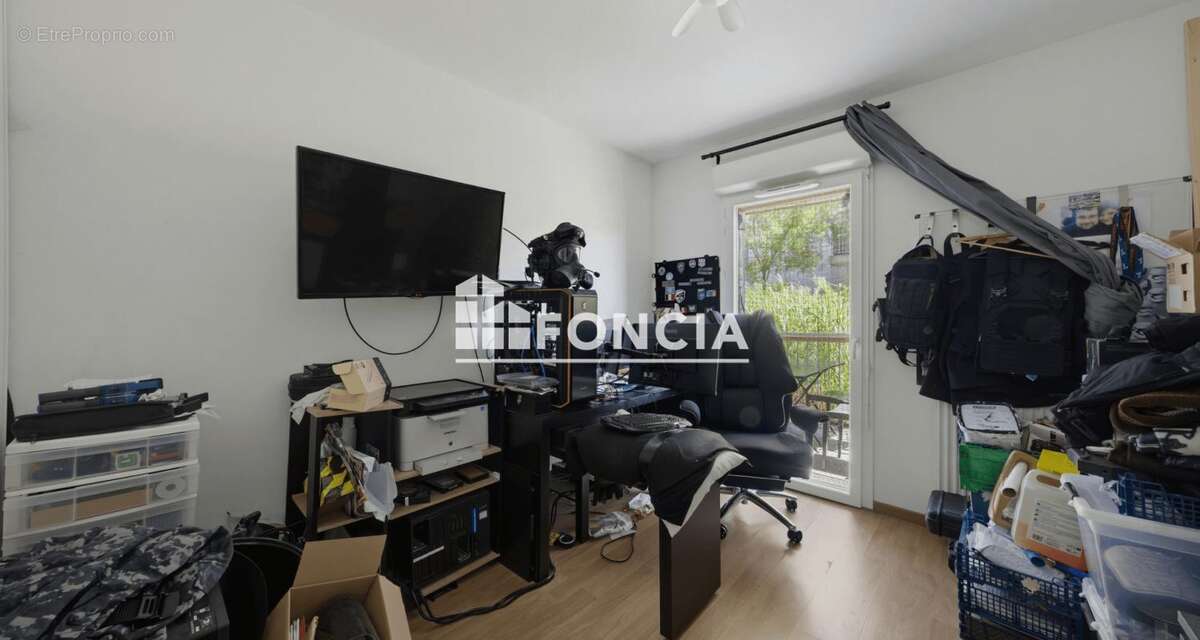 Appartement à VILLENAVE-D'ORNON