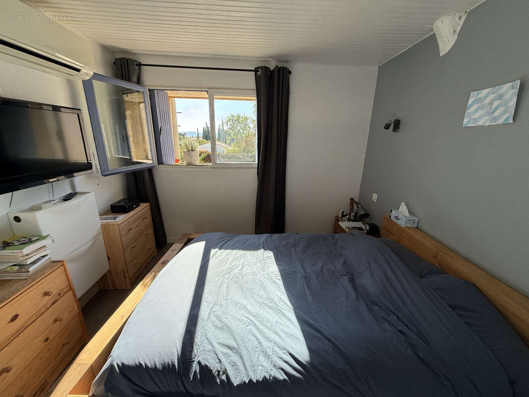 Maison à MONTPEYROUX