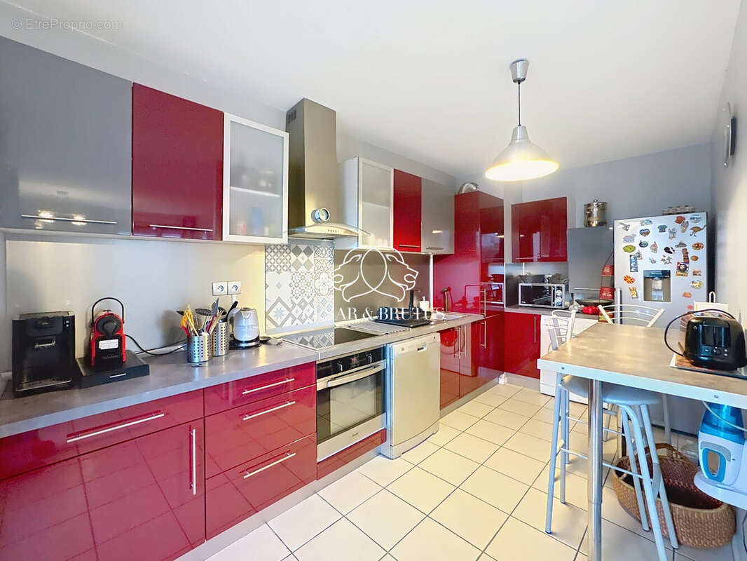 Appartement à VENISSIEUX