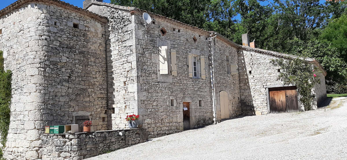 Maison à ROQUECOR