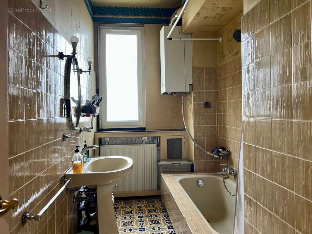 Appartement à FONTENAY-SOUS-BOIS