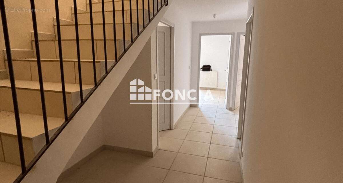Appartement à APT