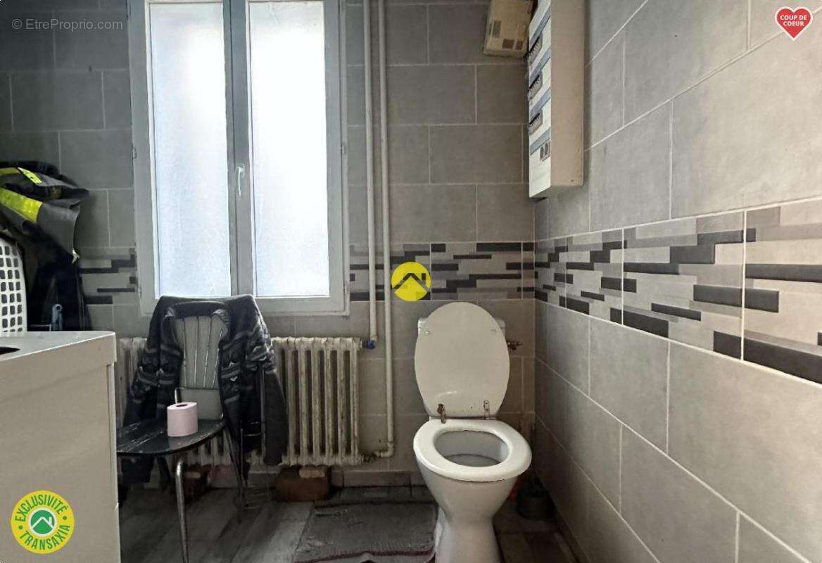 Maison à LA GUERCHE-SUR-L'AUBOIS