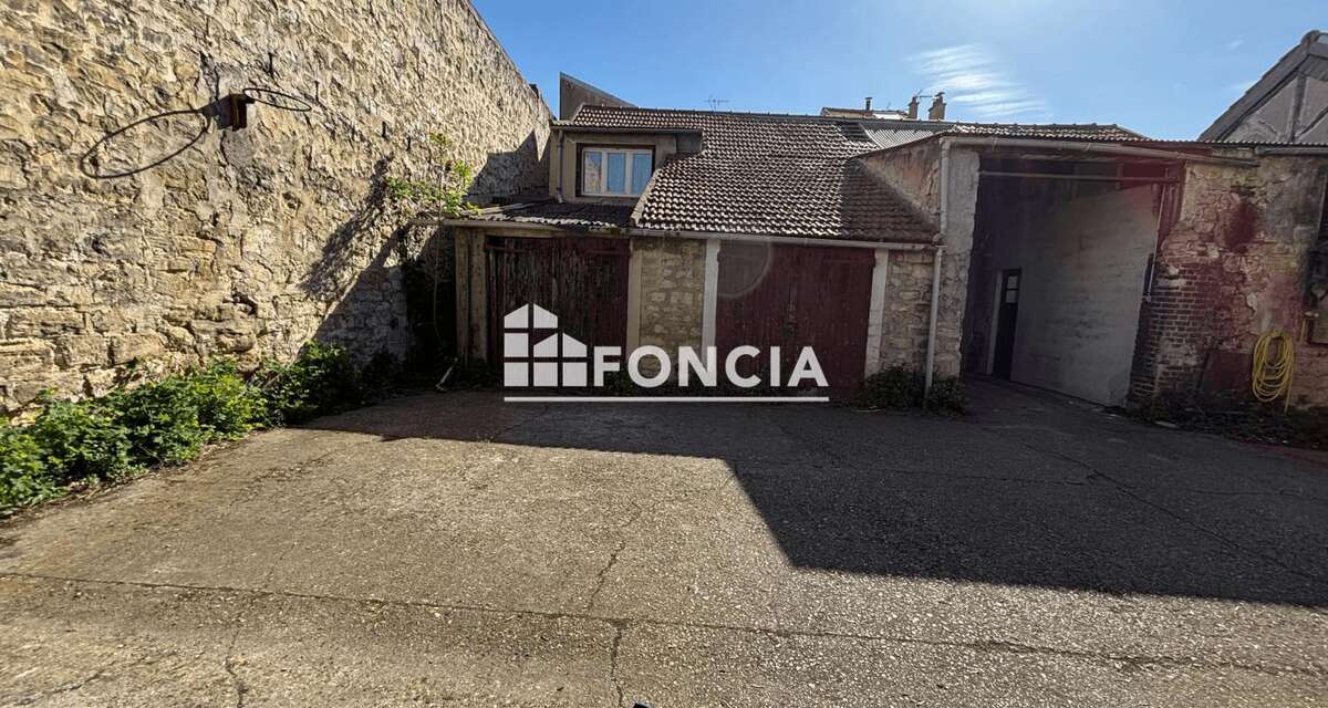 Appartement à GENNEVILLIERS