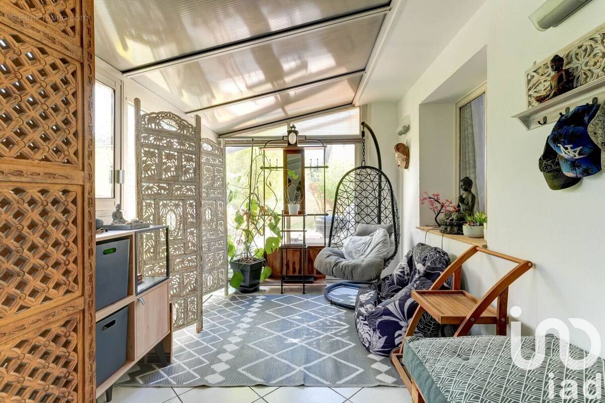 Photo 1 - Maison à PIERRE-BENITE