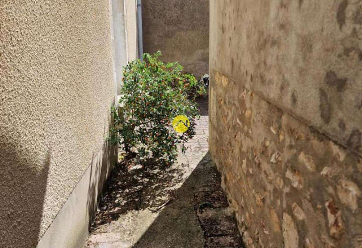 Maison à LES AIX-D&#039;ANGILLON