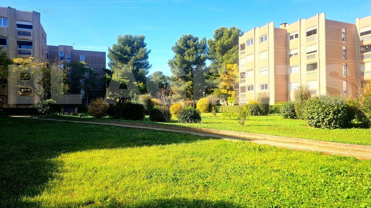 0D4BC215-FC96-41CD-B601-6CA738EBD1BA - Appartement à MARSEILLE-12E