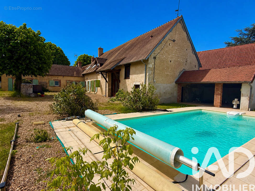 Photo 2 - Maison à BOULLERET