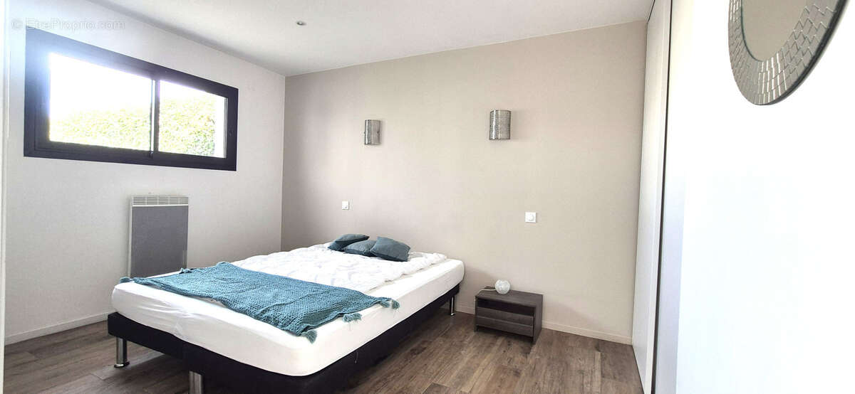 Maison à SAINT-SULPICE-DE-ROYAN