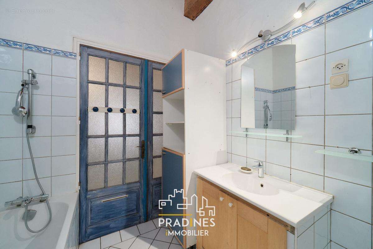 Appartement à LYON-5E