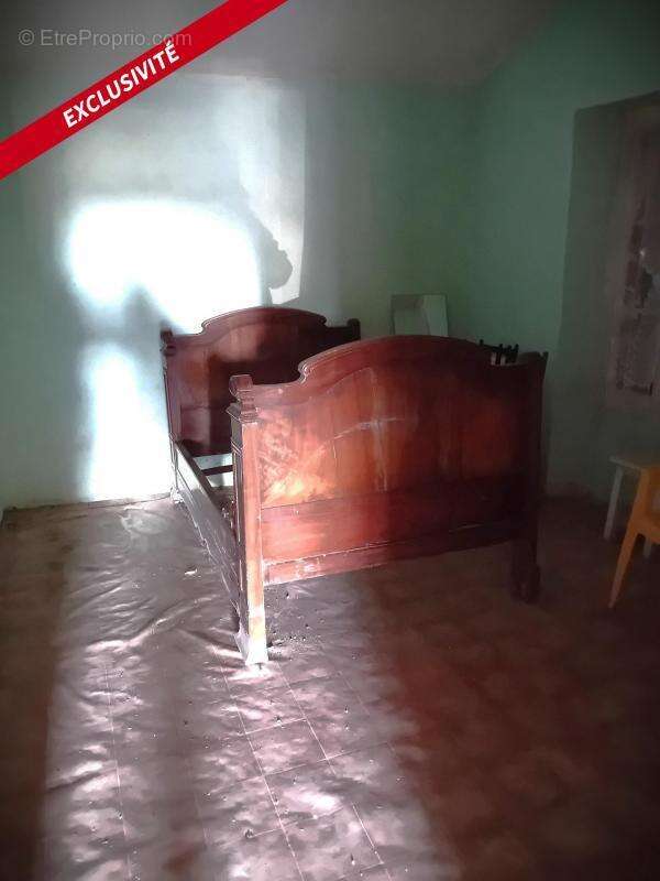 Maison à SAINT-JEAN-D&#039;ANGELY