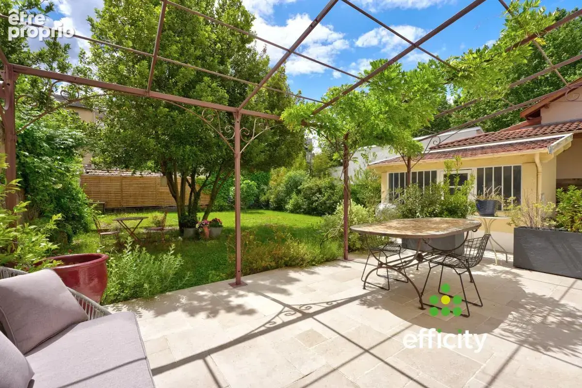 Maison 82 m² à Oullins  - photo 2