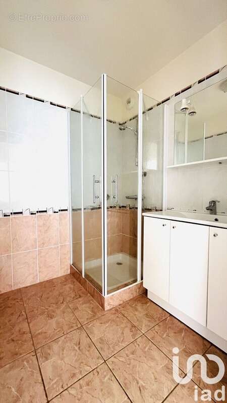 Photo 9 - Appartement à PANISSIERES