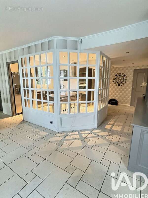 Photo 9 - Maison à OZOIR-LA-FERRIERE