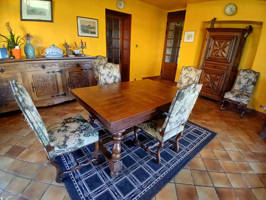 Maison à LONS