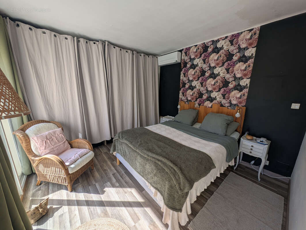 Maison à SIX-FOURS-LES-PLAGES