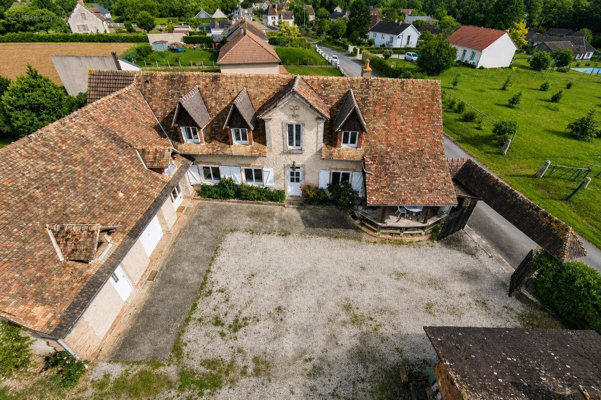 Maison à FYE