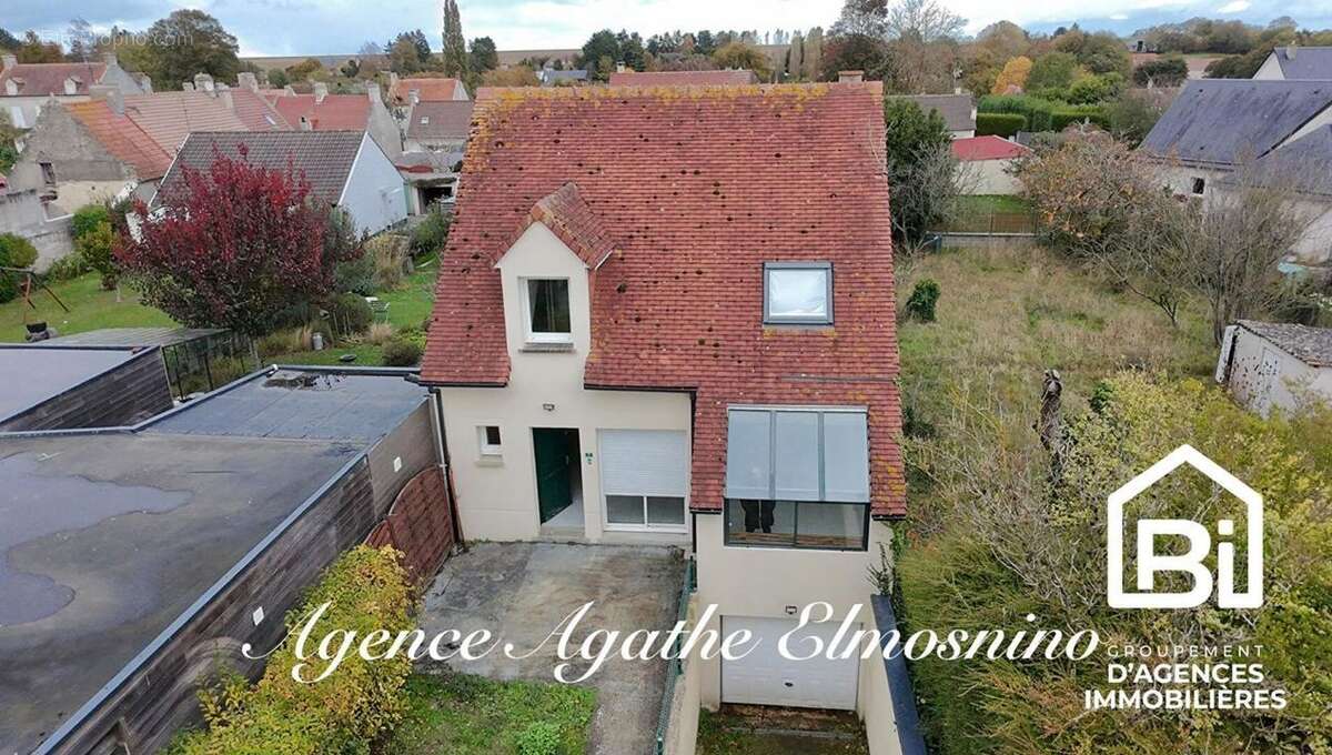 Maison à PERIERS-SUR-LE-DAN