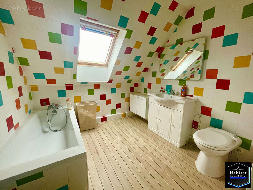 Maison à NANTEUIL-LE-HAUDOUIN