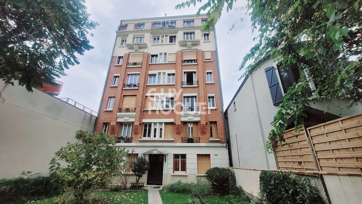 Appartement à BOIS-COLOMBES