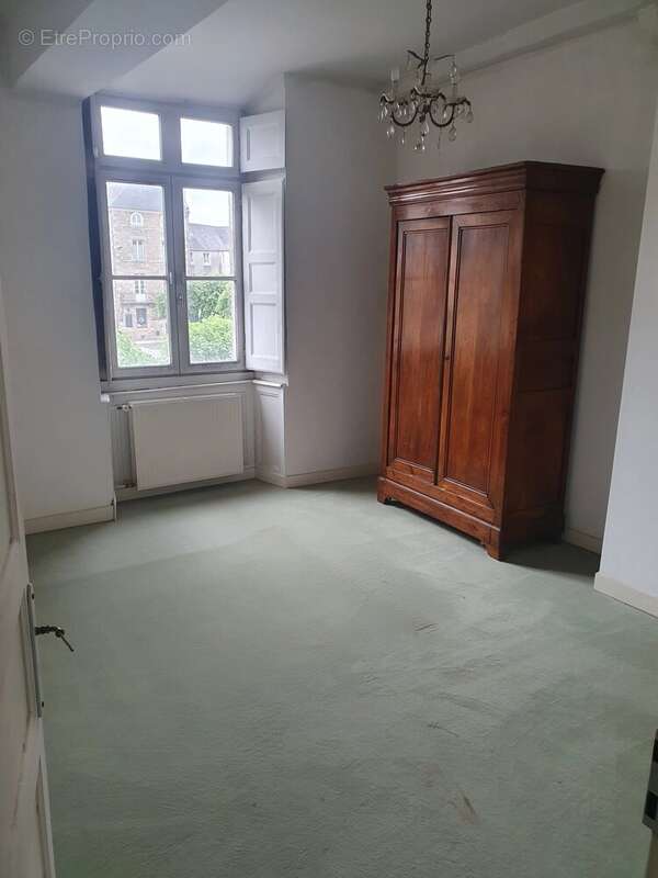 Dinan Centre Historique  Appartement bourgeois de 210 m² -L'esprit d'une maison de ville -Bien d'exception - photo 18