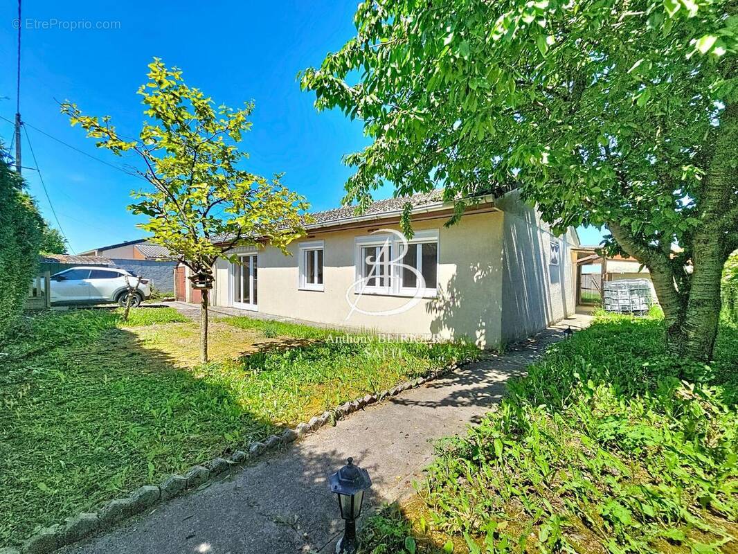 Photo 1 - Maison à HOUDREVILLE